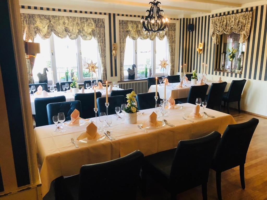 Balkes Morhoff Hotel Petershagen Bagian luar foto